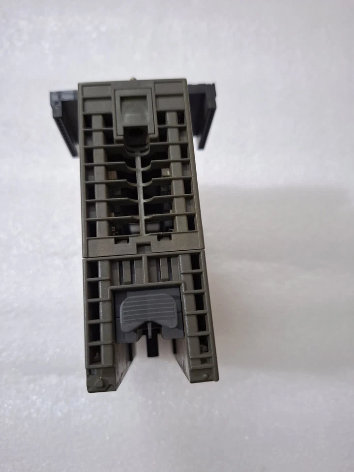 SIEMENS 6ES7 322-1BL00-0AA0 OUTPUT MODULE 6ES73221BL000AA0